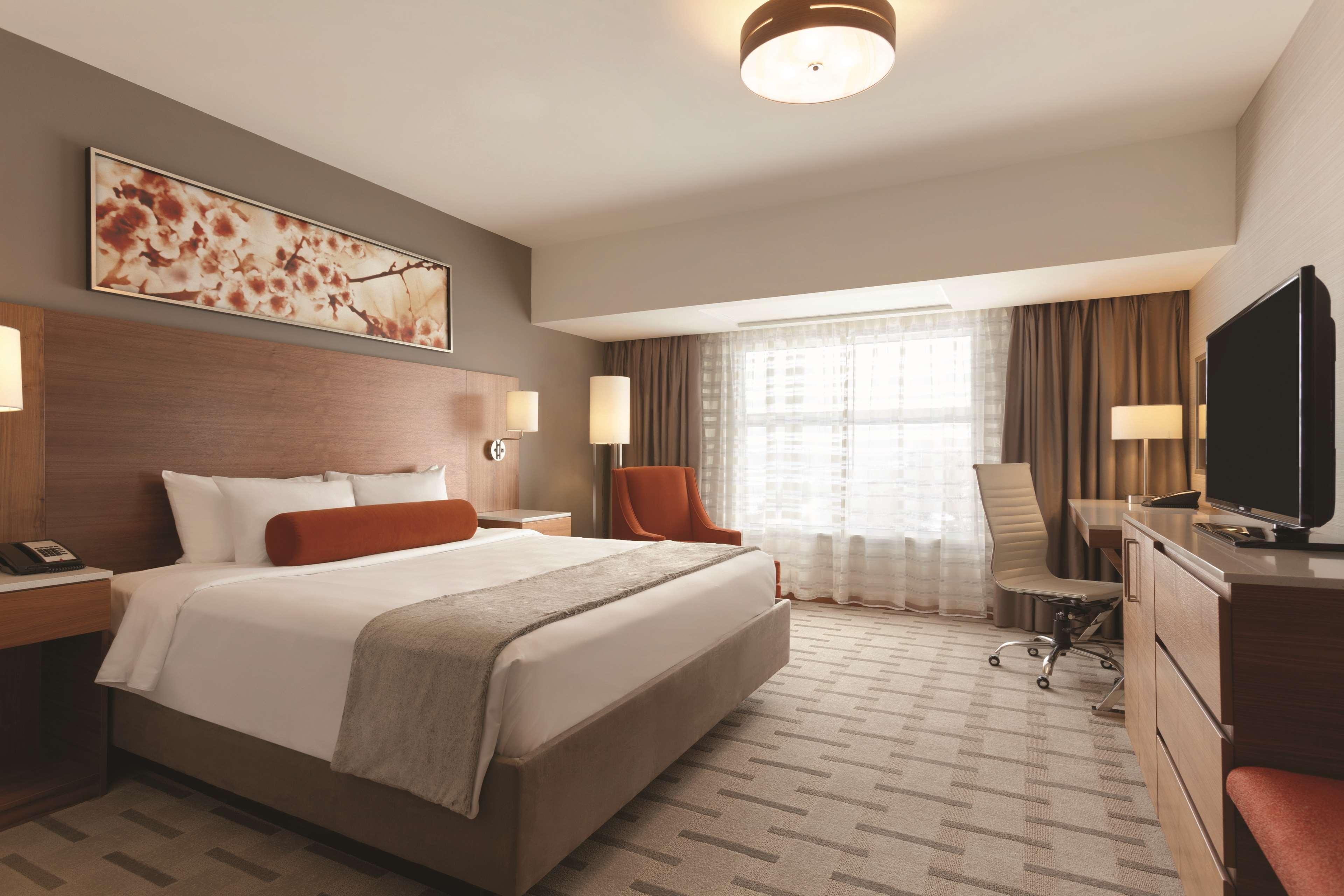 Radisson Hotel & Conference Centre Calgary Airport Esterno foto