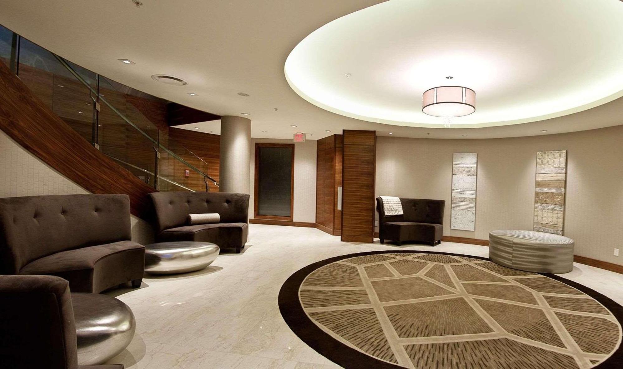 Radisson Hotel & Conference Centre Calgary Airport Esterno foto