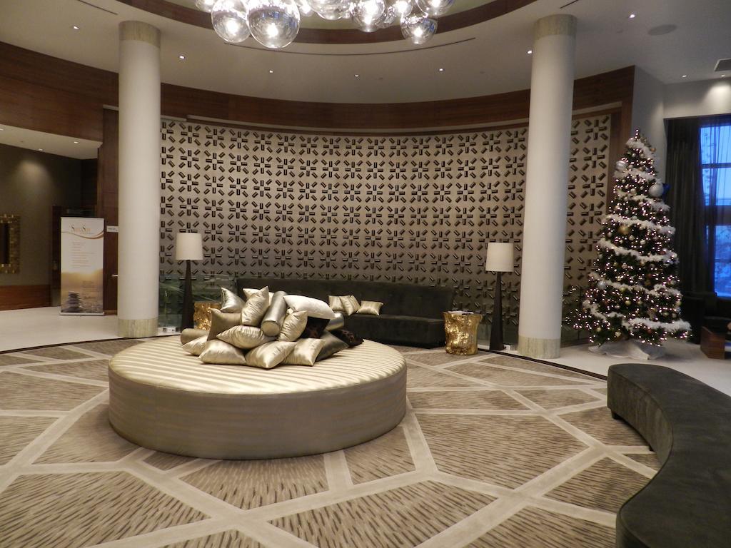 Radisson Hotel & Conference Centre Calgary Airport Esterno foto